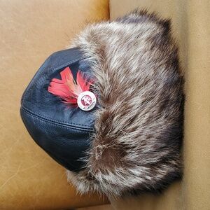Vintage East German DDR National Peoples Army Military Badge Raccoon Leather Hat